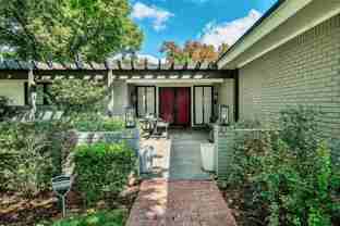 5502 Berget Dr - Photo 1 of 1