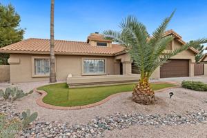 featured image of 5735 E Campo Bello Dr