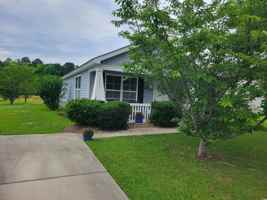 featured image of 1245 Pineridge St