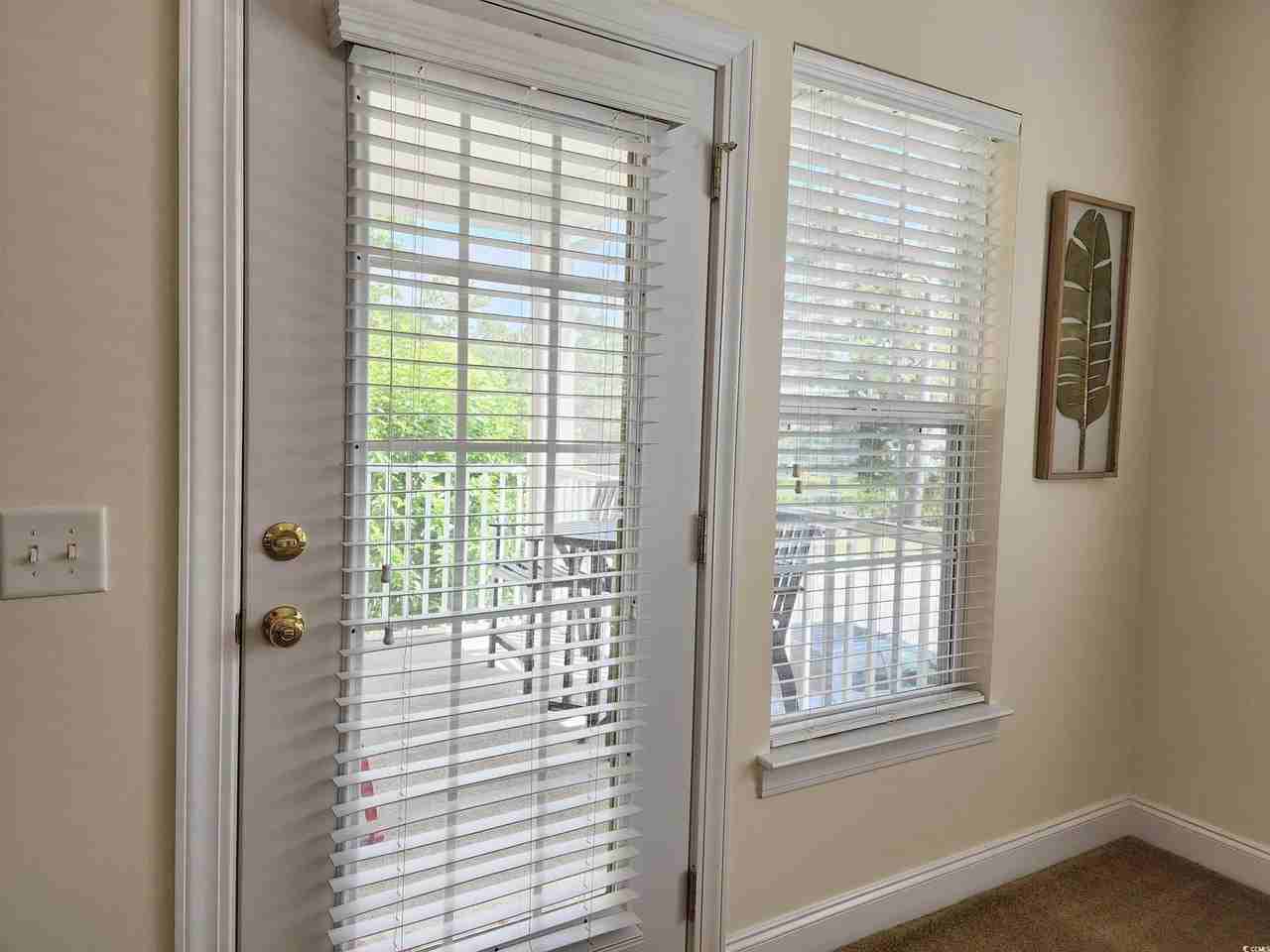 60 Crane Dr Unit F - Photo 4 of 21