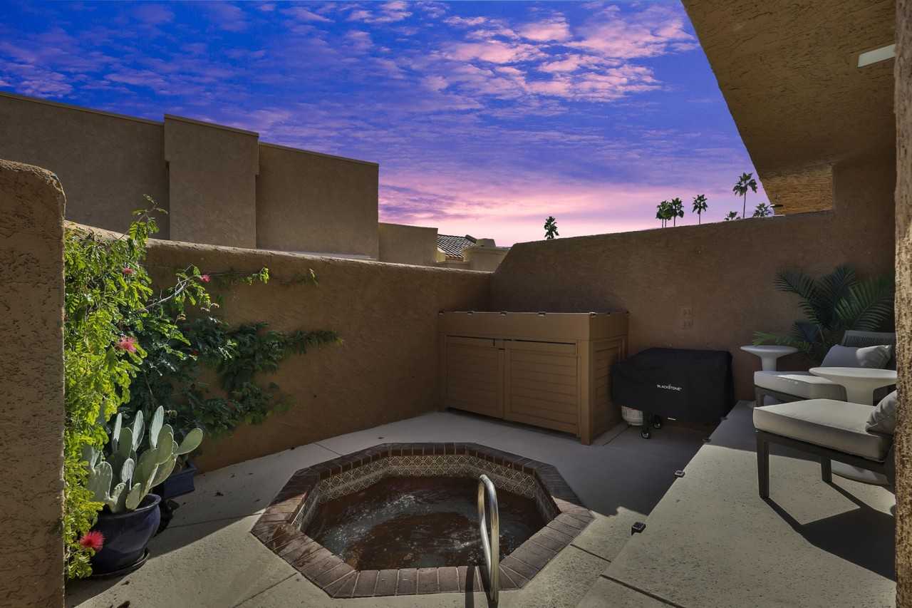 73503 Foxtail Ln - Photo 6 of 35