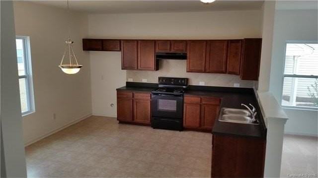 9425 Hanberry Boulevard - Photo 3 of 8