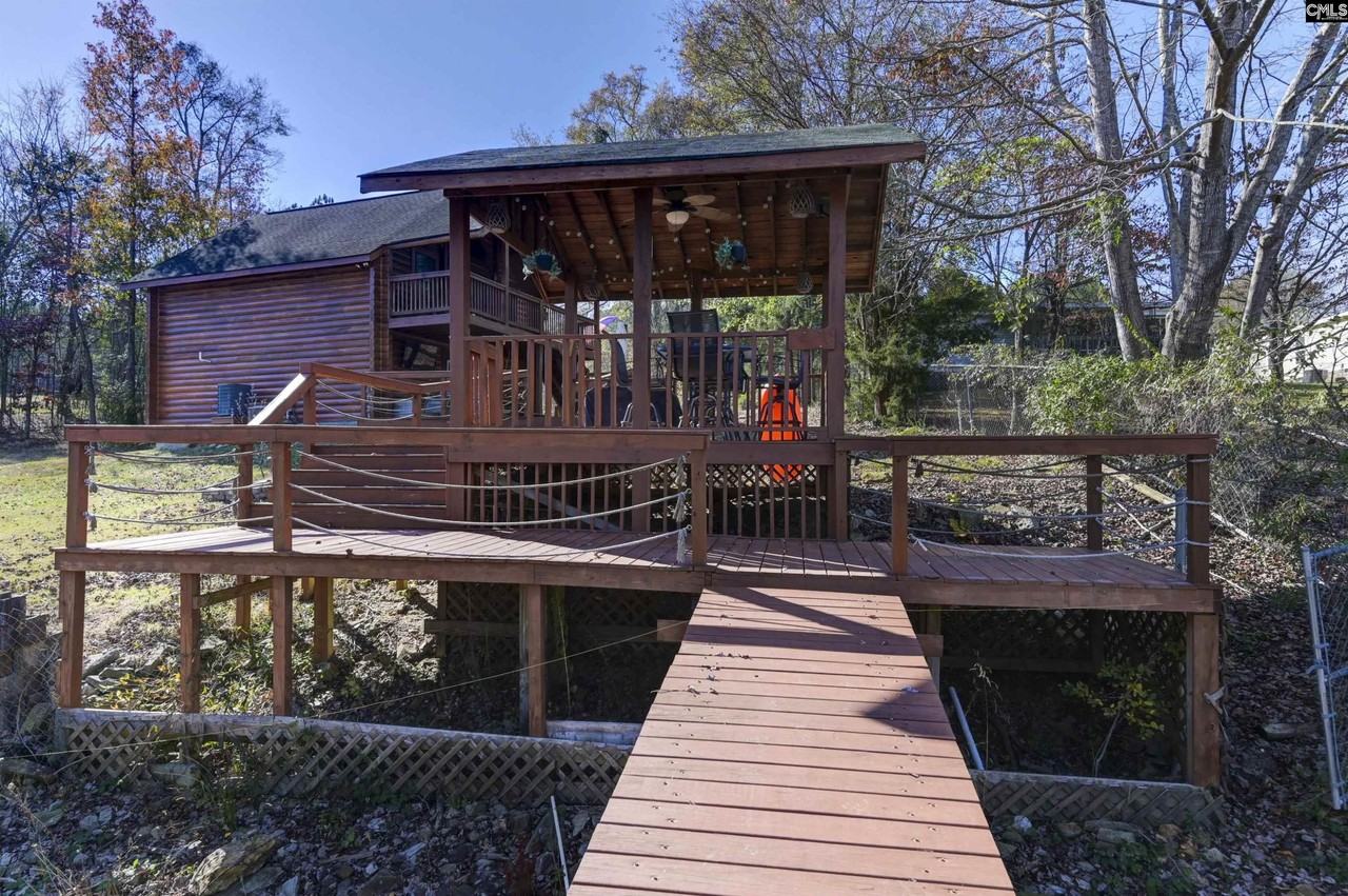 1277 Holiday Haven Ln - Photo 2 of 42