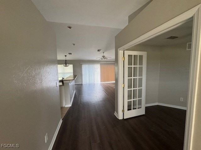 2132 Chiquita Blvd N - Photo 2 of 21