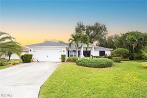 featured image of 22631 Island Lakes Dr