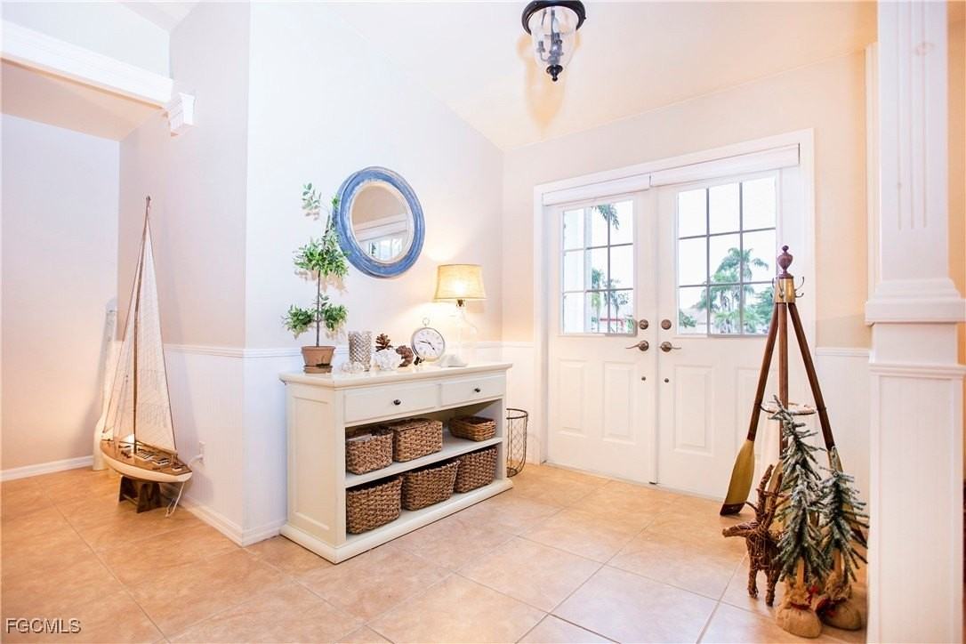 22631 Island Lakes Dr - Photo 7 of 40