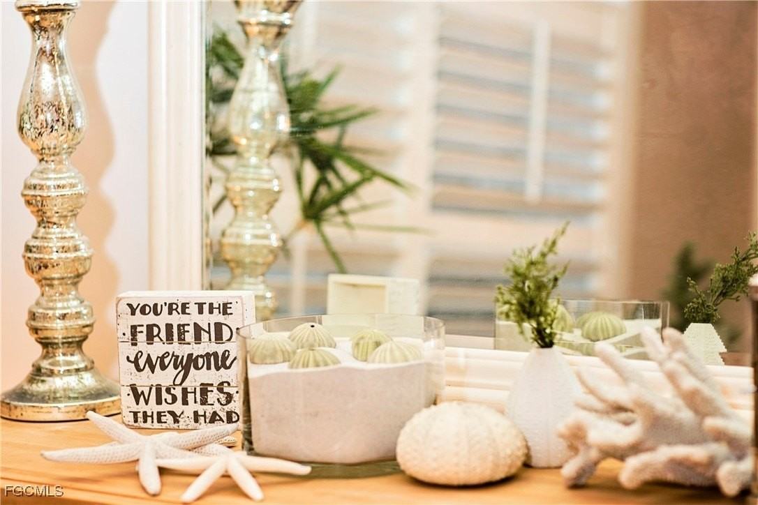 22631 Island Lakes Dr - Photo 5 of 40