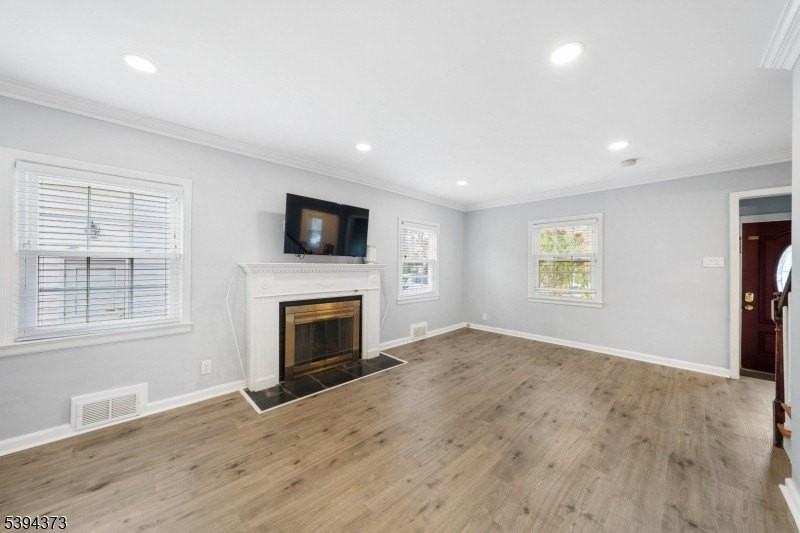 125 Meisel Ave - Photo 6 of 32