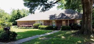 400 Raintree Dr - Photo 1 of 1