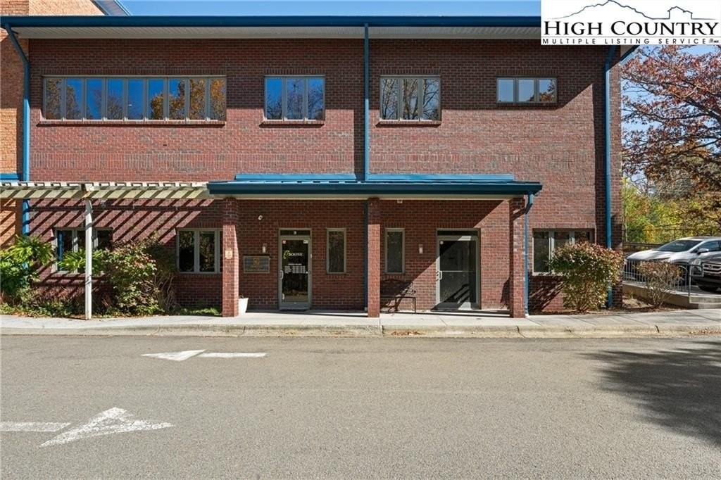 610 State Farm Rd #3 - Photo 2 of 50