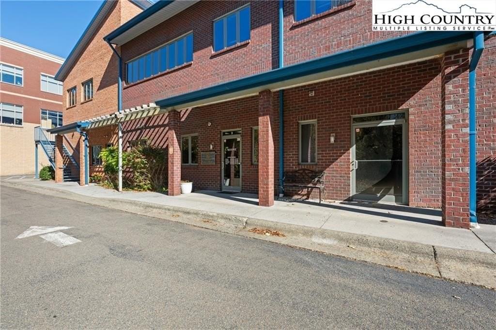 610 State Farm Rd #3 - Photo 6 of 50