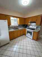 featured image of 364 Woodlawn Ave #2