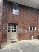 featured image of 926 Kingston Ave Apt 1 #1