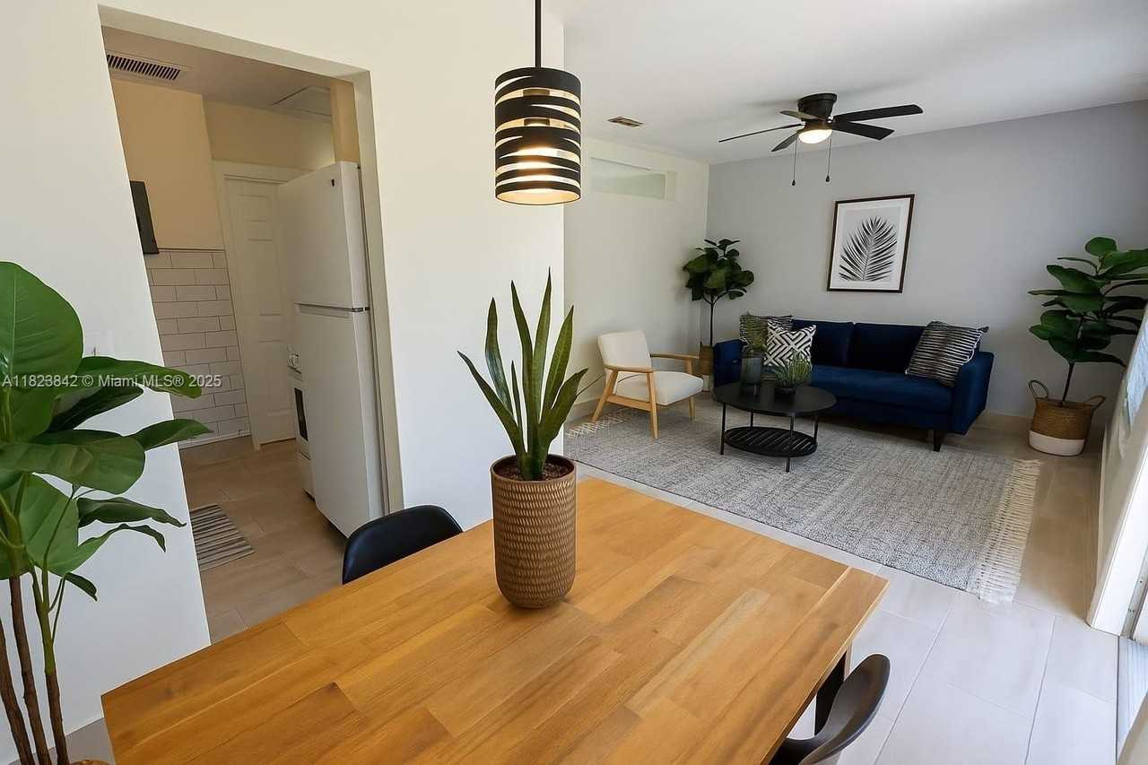 120 Northeast 10th Avenue #3