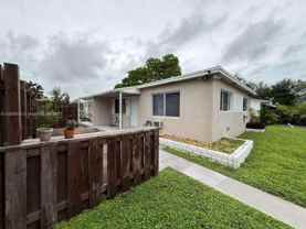 1049 Sw 3rd St #1 - Photo 1 of 1