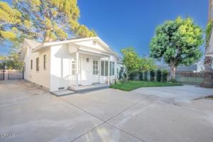 featured image of 4543 Rockland Pl #1