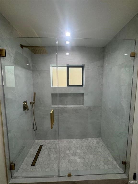 2844 Fairmount Avenue - Photo 3 of 8