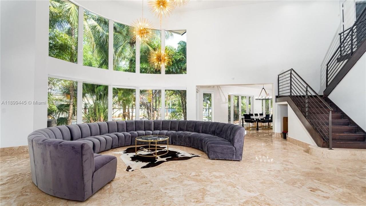 112 Nw 14th Way - Photo 5 of 42