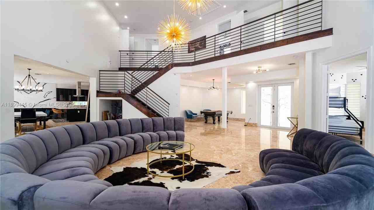 112 Nw 14th Way - Photo 6 of 42