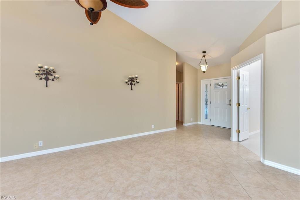 3563 Kent Dr - Photo 3 of 8