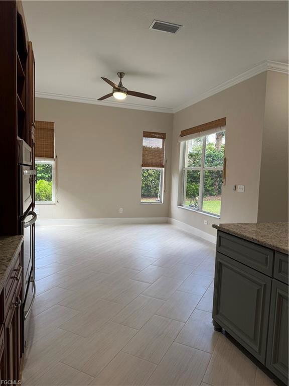 8689 Spring Mountain Way - Photo 6 of 8