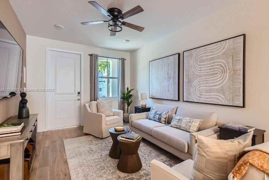 117 Sw 170th Ave #117 - Photo 3 of 22