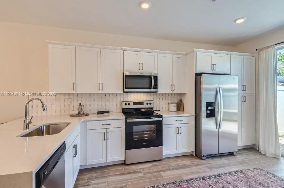 117 Sw 170th Ave #117 - Photo 6 of 22