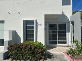 3605 Sw 17th St #3605 - Photo 1 of 1