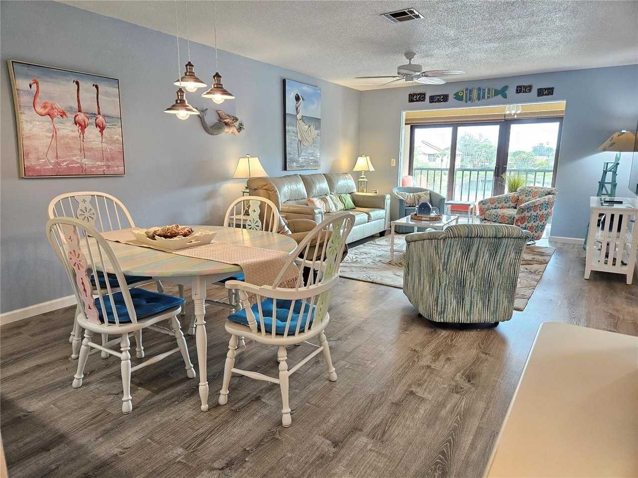 340 Three Lakes Ln #F - Photo 5 of 50