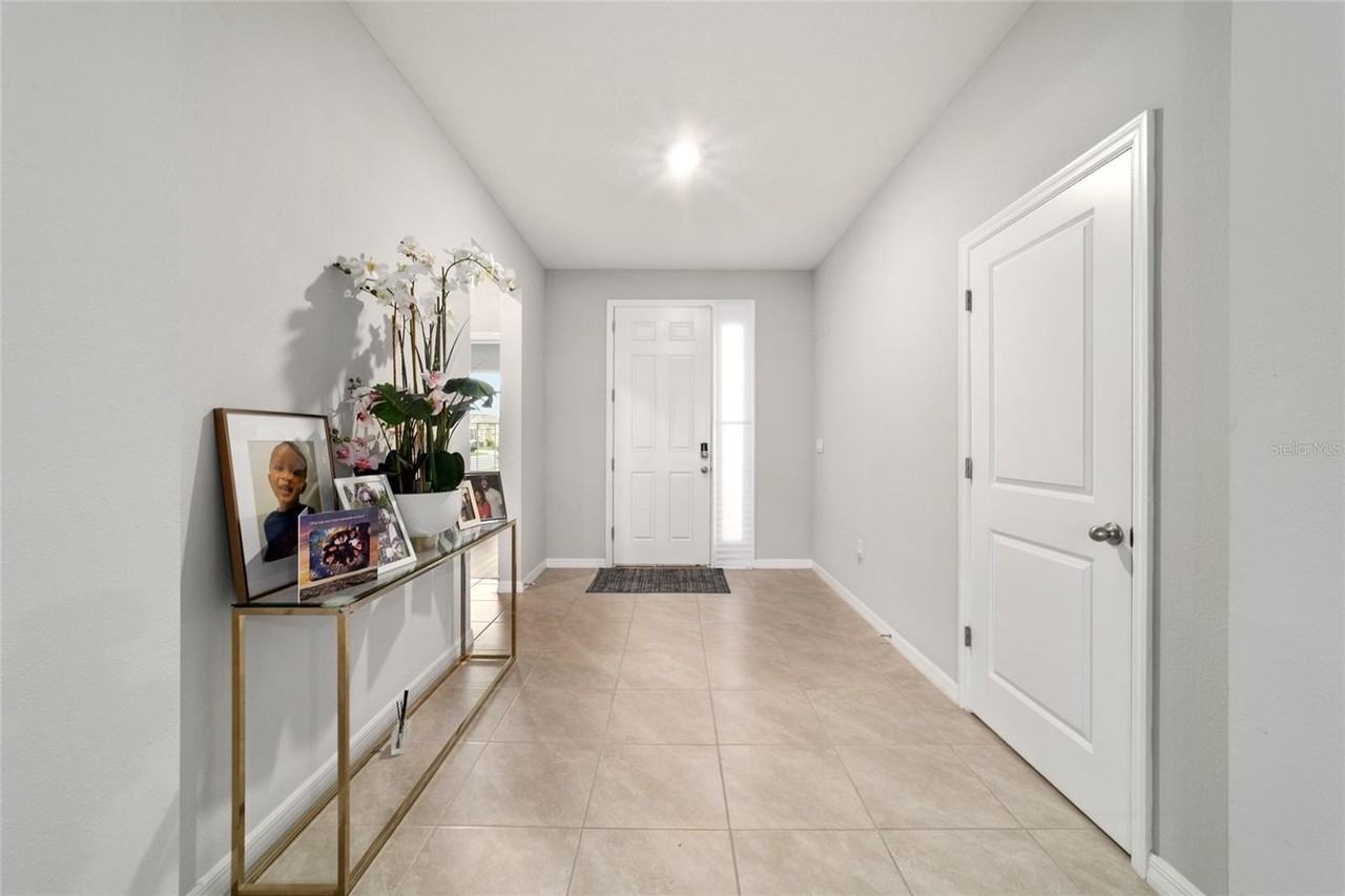 5759 Sw 80th Ln - Photo 4 of 42