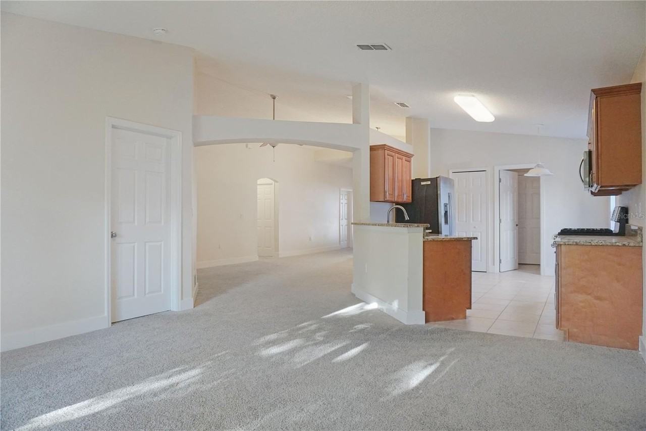 357 Heather Hills Boulevard - Photo 4 of 18