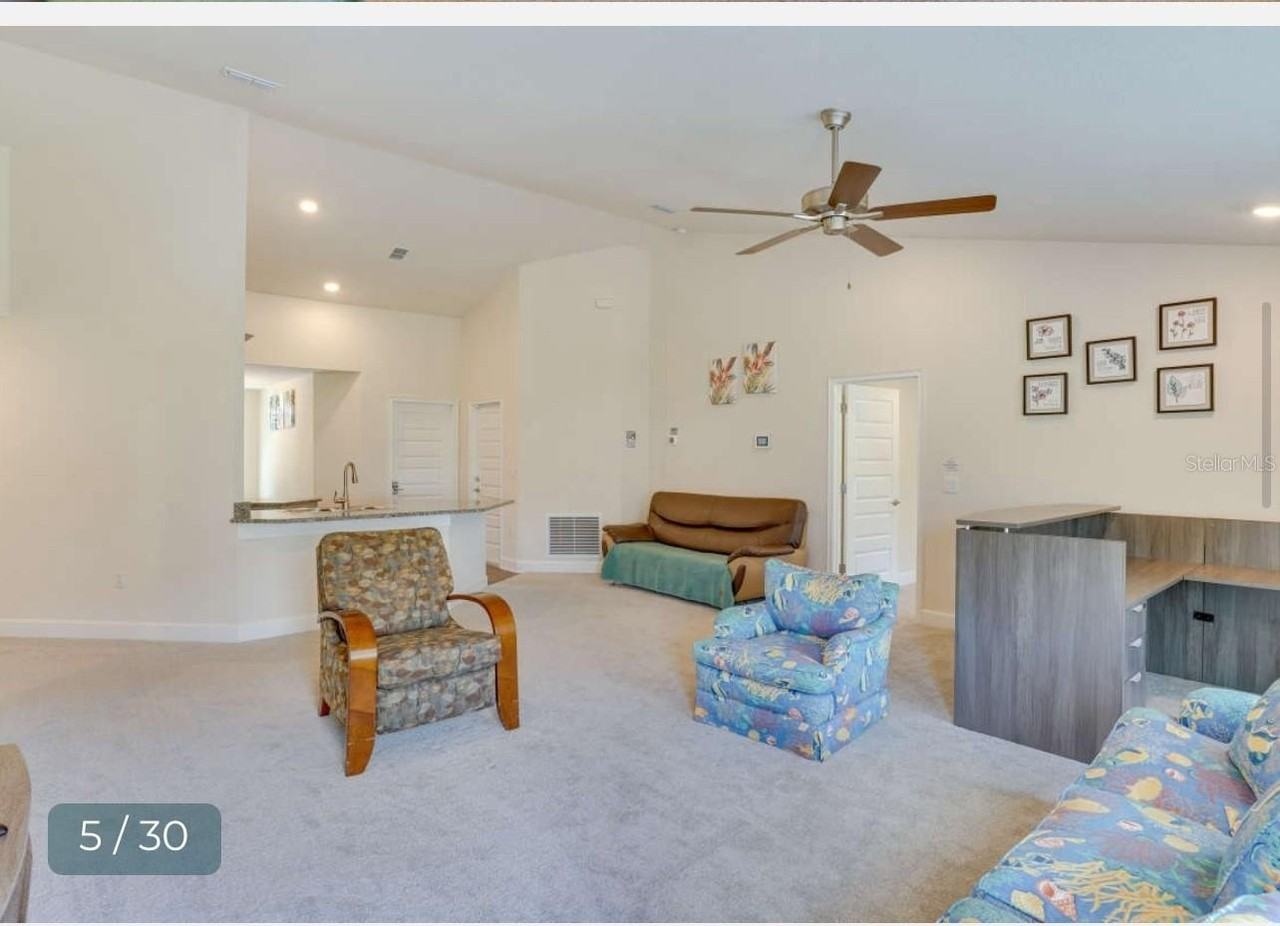 303 Shad Way - Photo 5 of 16