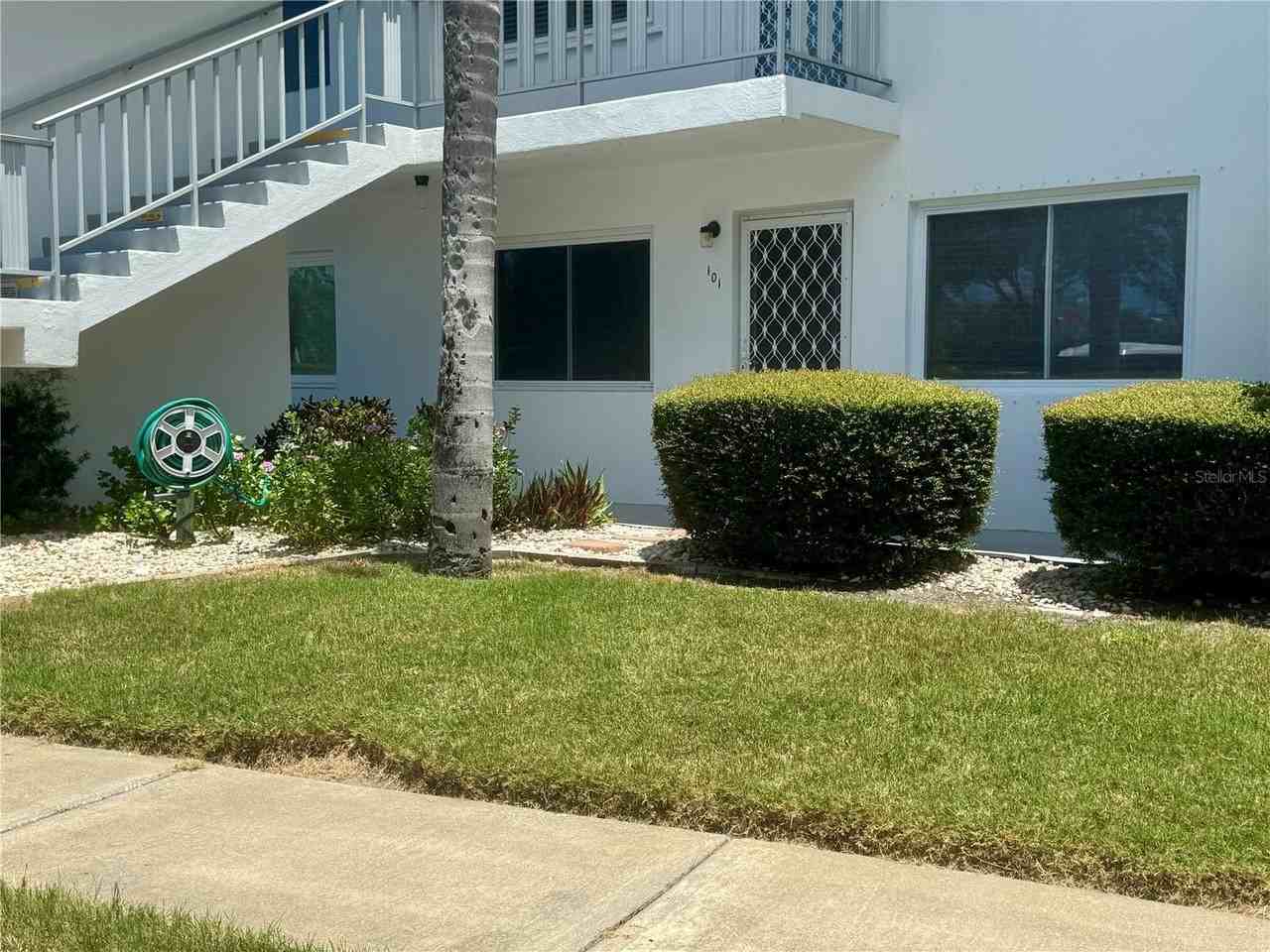 11201 80th Ave #101 - Photo 2 of 31