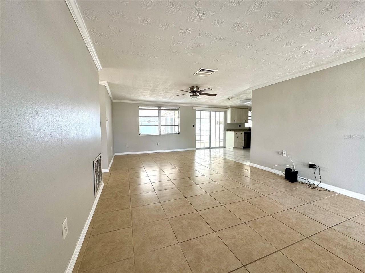 3524 Chauncy Rd - Photo 6 of 20