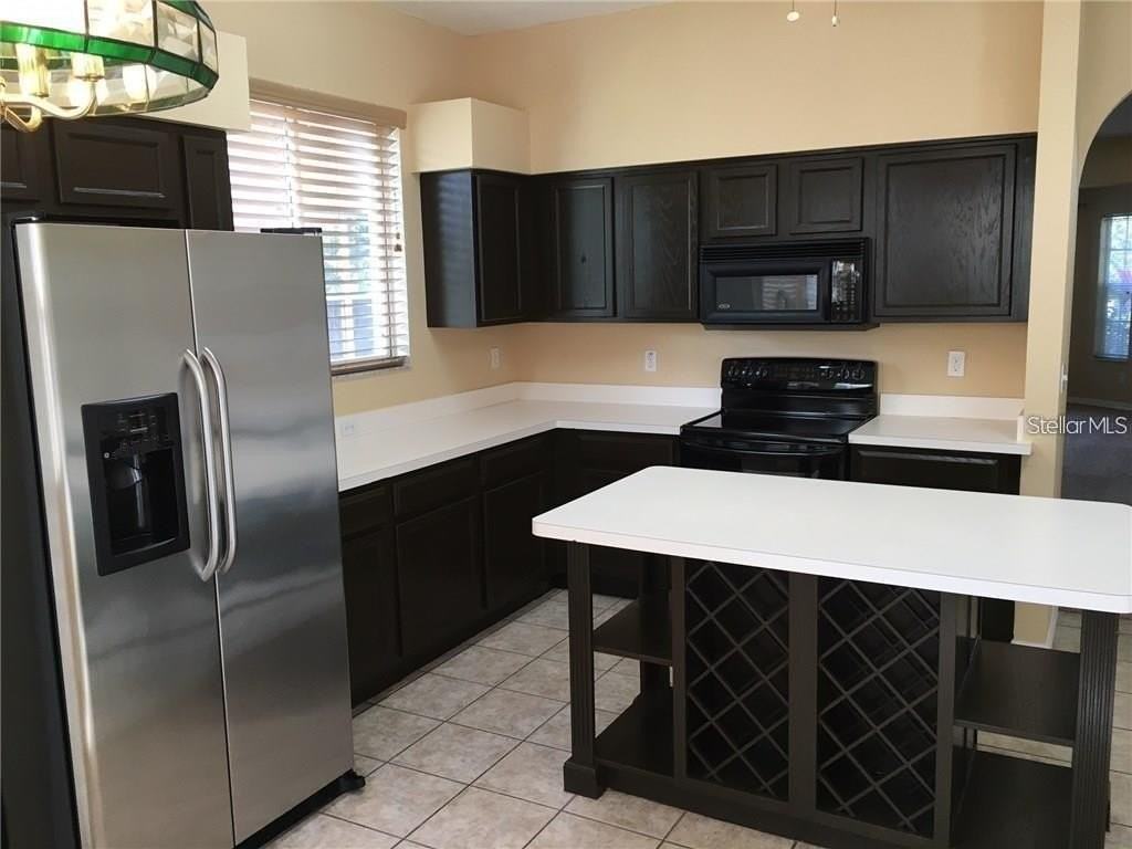 4210 Harbor Lake Dr - Photo 5 of 13