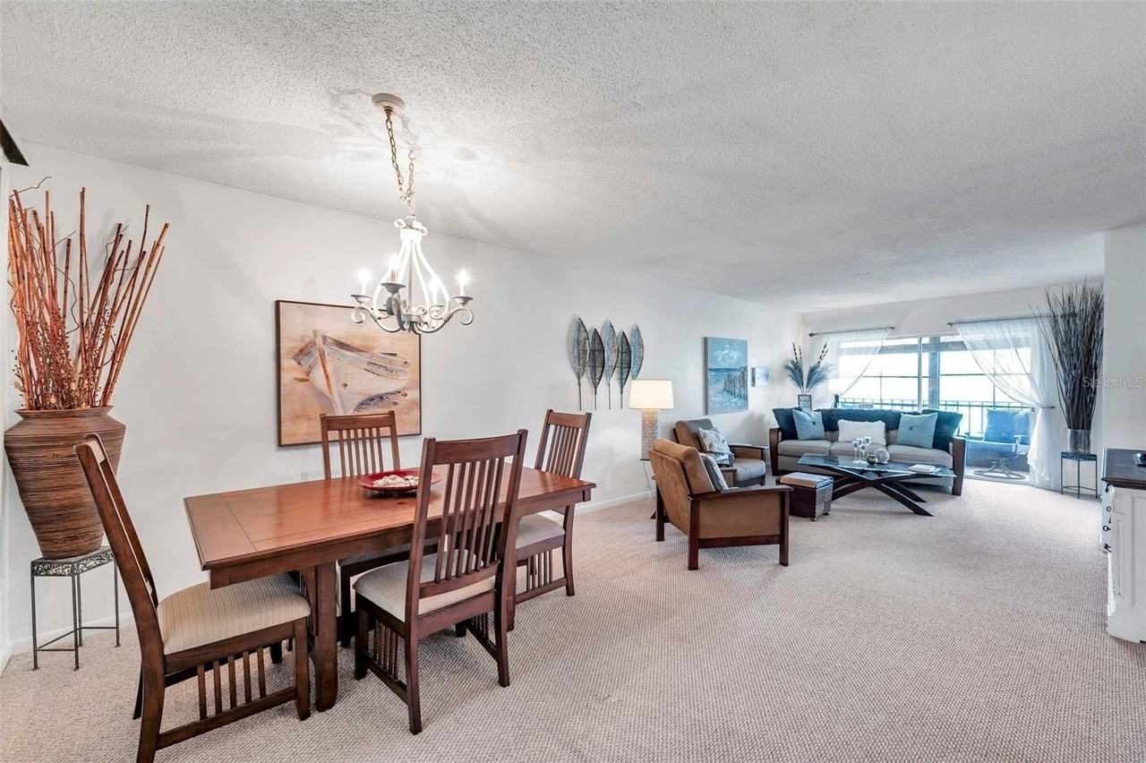 1430 Heather Ridge Blvd #304 - Photo 5 of 36