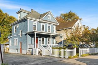 7 Emerson Pl - Photo 1 of 1