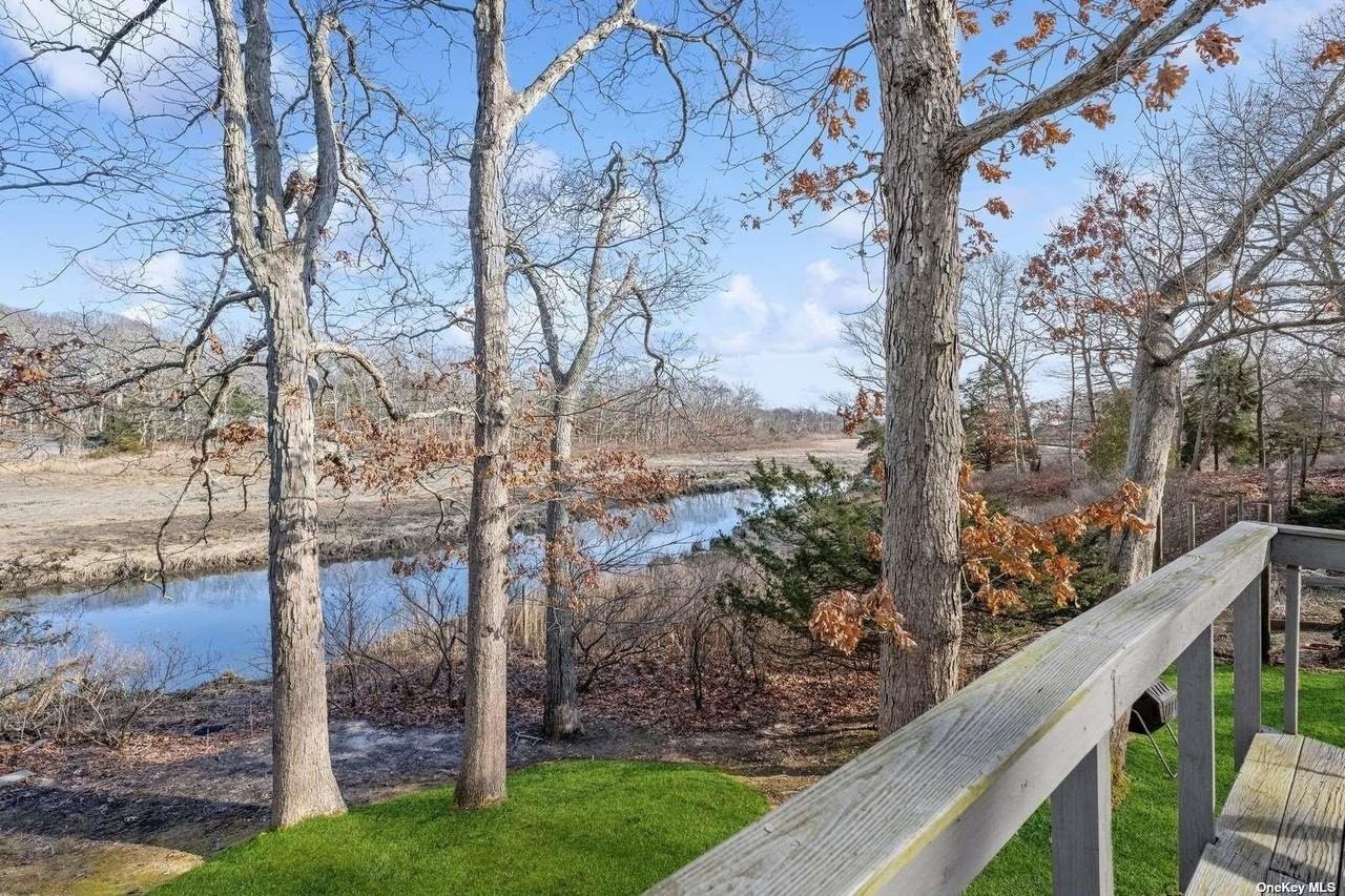 795 Monsell Lane - Photo 4 of 27