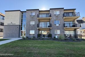 featured image of 21 Leroy Pl Apt 3f #3F