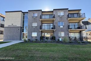 21 Leroy Pl Apt 3f #3F - Photo 1 of 1