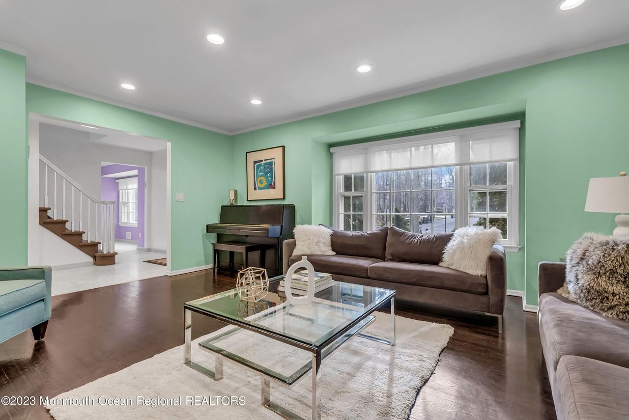 2912 2912 Logan Road - Photo 3 of 30