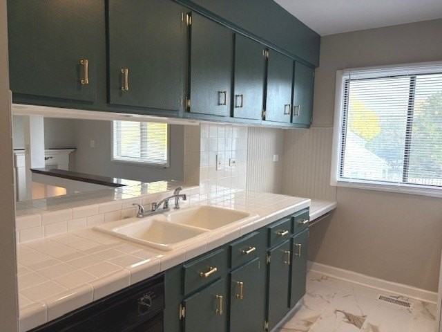 2S717 Winchester Cir E #4 - Photo 7 of 14