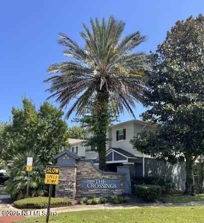 302 Cherry Way - Photo 2 of 29