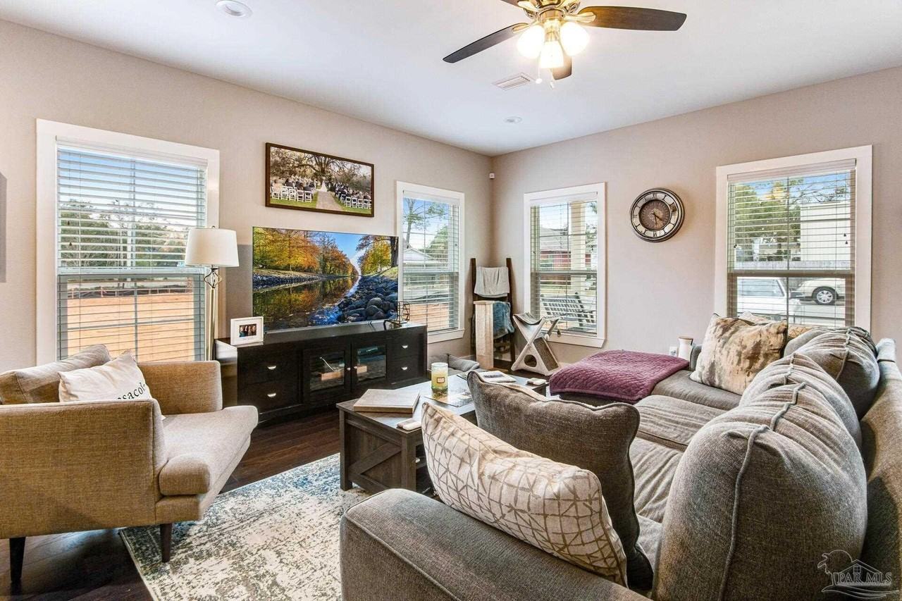 724 South N Street - Photo 6 of 23