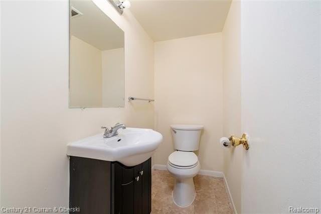 44543 Savery Dr - Photo 5 of 28