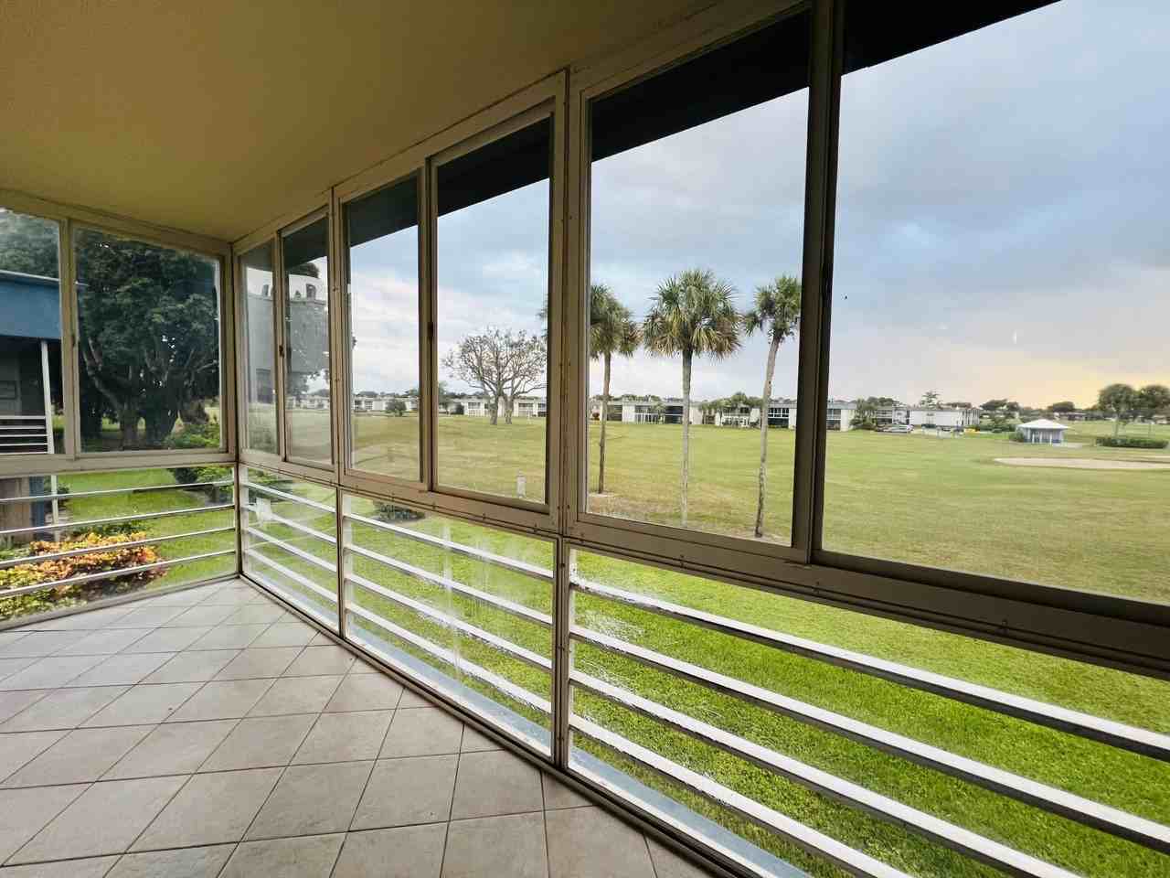 82 Normandy Lane - Photo 3 of 31