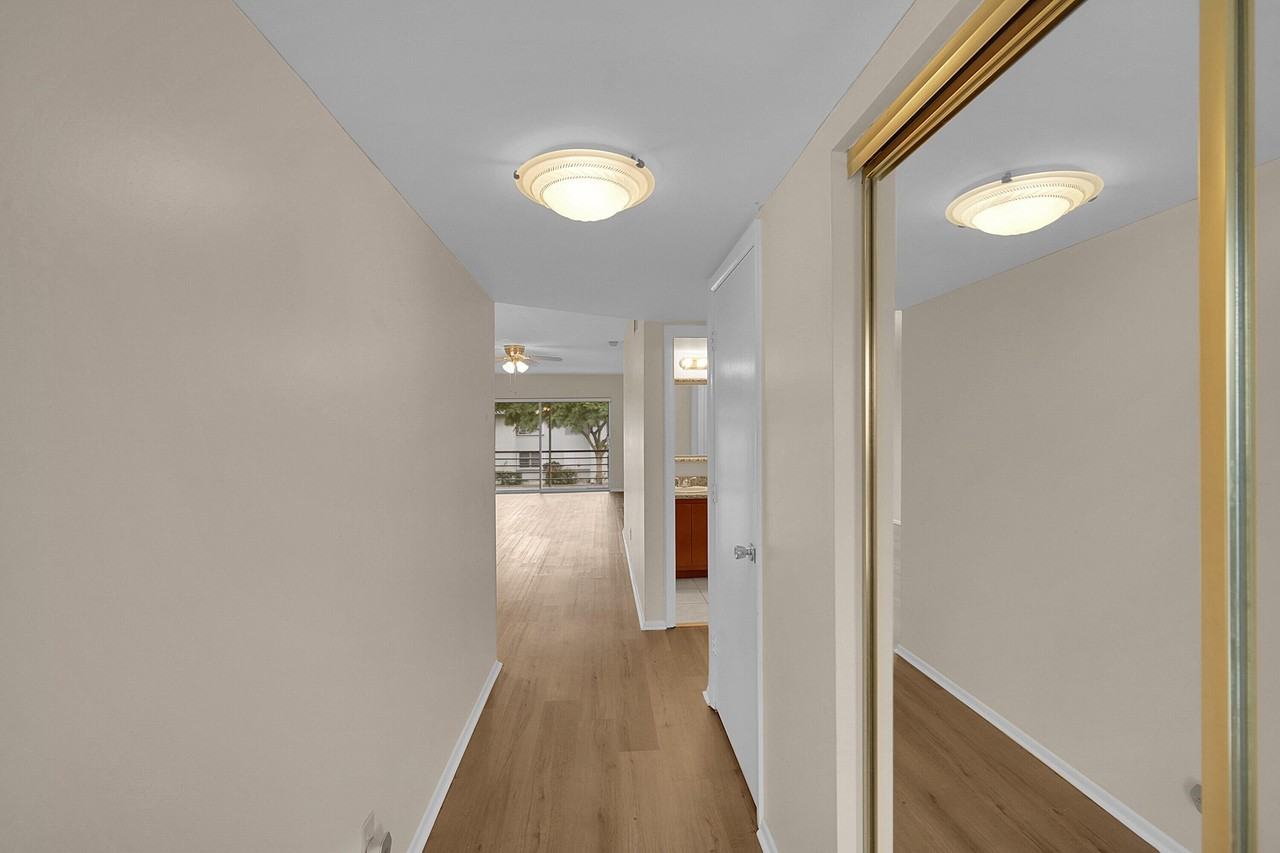 2340 Sw 22nd Ave #306 - Photo 3 of 33