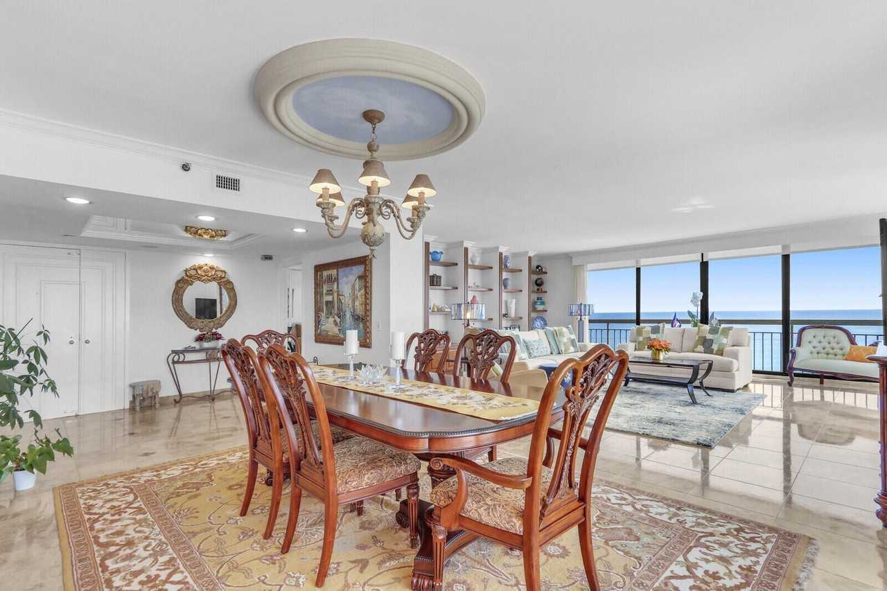 4000 N Ocean Dr #1702 - Photo 4 of 48