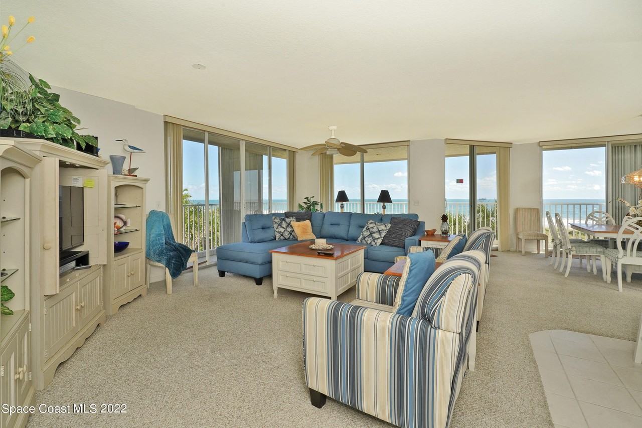 425 Buchanan Ave Unit 302 #302 - Photo 6 of 22