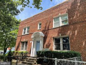 600 I St Ne Apt 1 #1 - Photo 1 of 1